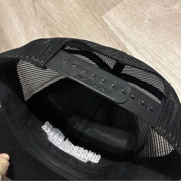 Ginger and Baker Fort Collins Colorado Black & White Trucker Hat - Picture 7 of 8